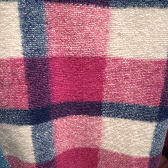 New In medium Shacket NWOT - Picture 10 of 12